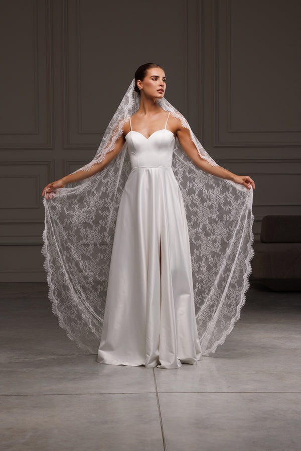 All-over lace mantilla  bridal veil, LFV15M/V-2521
