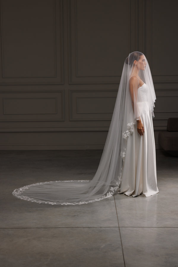 Lace veil with plain blusher 2 layers, 2LLVM99/V-2560