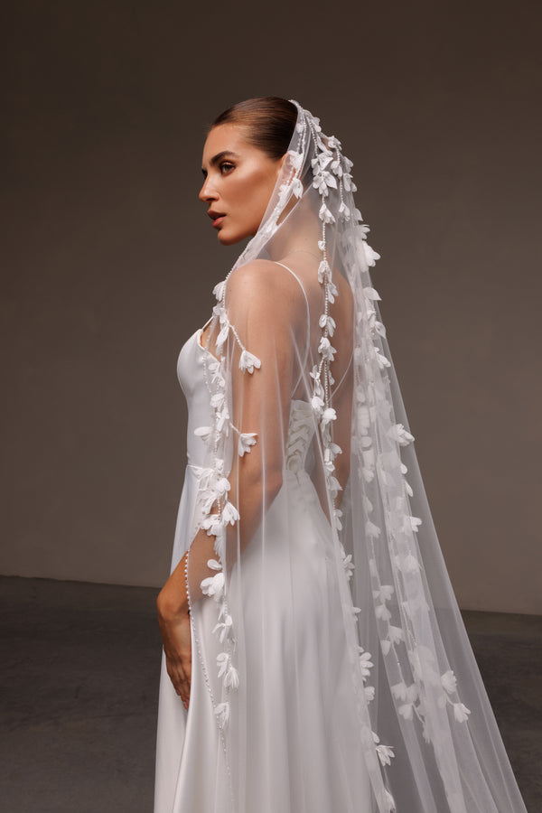 Gorgeous bridal beaded edge mantilla with 3d chiffon petals,CH3DN63/V-2527