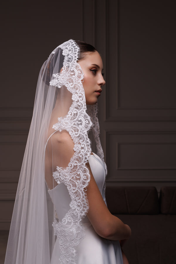 One-layer spanish mantilla lace trim bridal veil, LCV23/V-2504