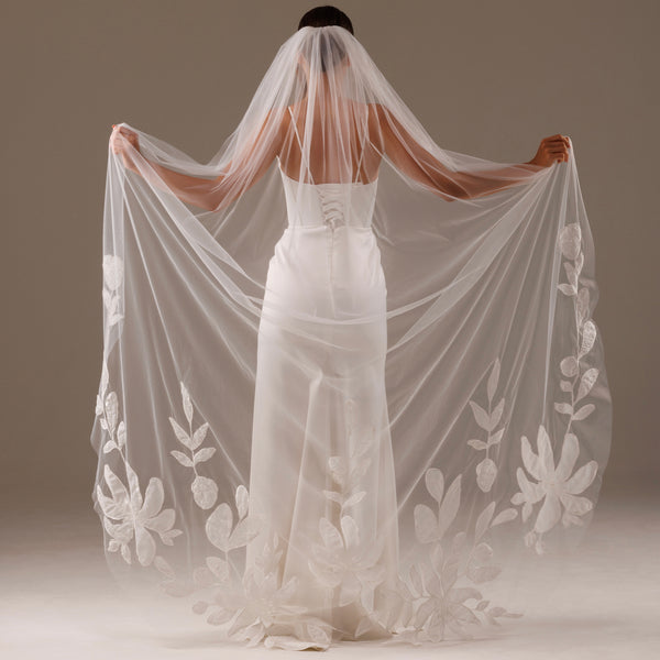 Lace veil with big flowers cathedral veil, MAGV